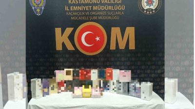Kastamonu’da polis ekiplerince gerçekleştirilen kaçakçılık operasyonunda 7 adet gümrük kaçağı