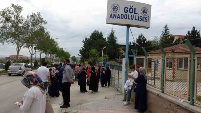 Kastamonu’da binlerce öğrenci, Milli Eğitim Bakanlığınca düzenlenen Liselere Giriş Sistemi
