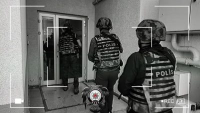 Kastamonu’da polis ekiplerince DHKP-C terör örgütüne yönelik gerçekleştirilen operasyonda 1