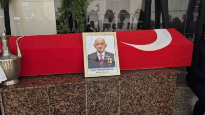 Kıbrıs Gazisi Cemil Müderrisoğlu, 85 yaşında hayatını kaybetti. Kıbrıs Gazisi