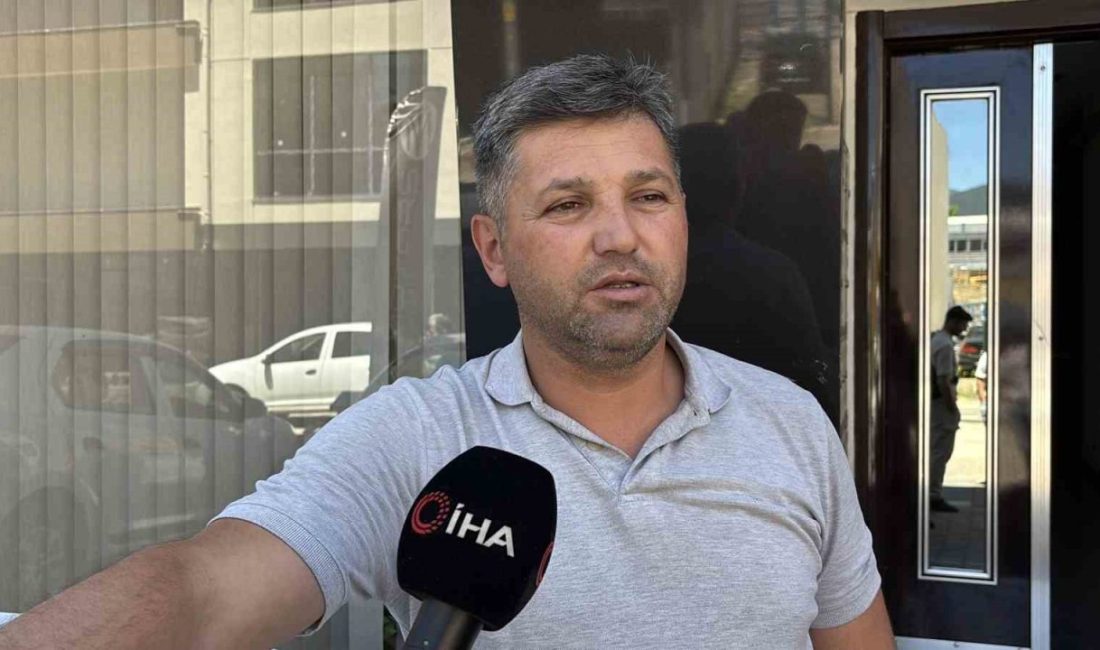 Bolu’da bir apartmanın 3. katından yayılan ve komşuları evlerinden taşınmaya