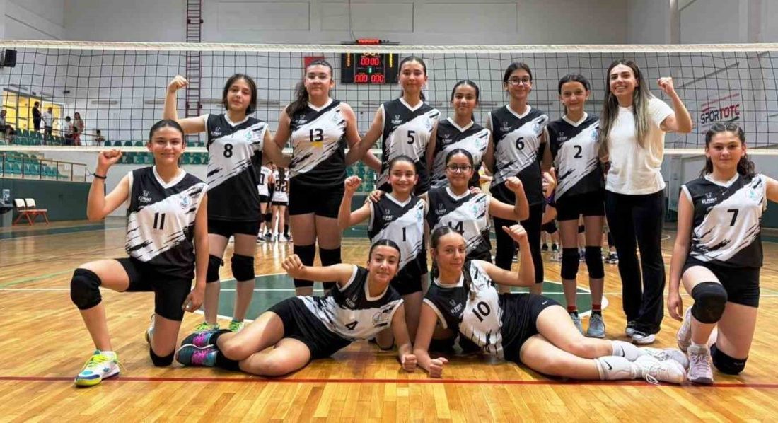 Kocaeli Midi Gelişim Voleybol Ligi Derince Grubu’nda Körfez Gençlerbirliği şampiyonluğa