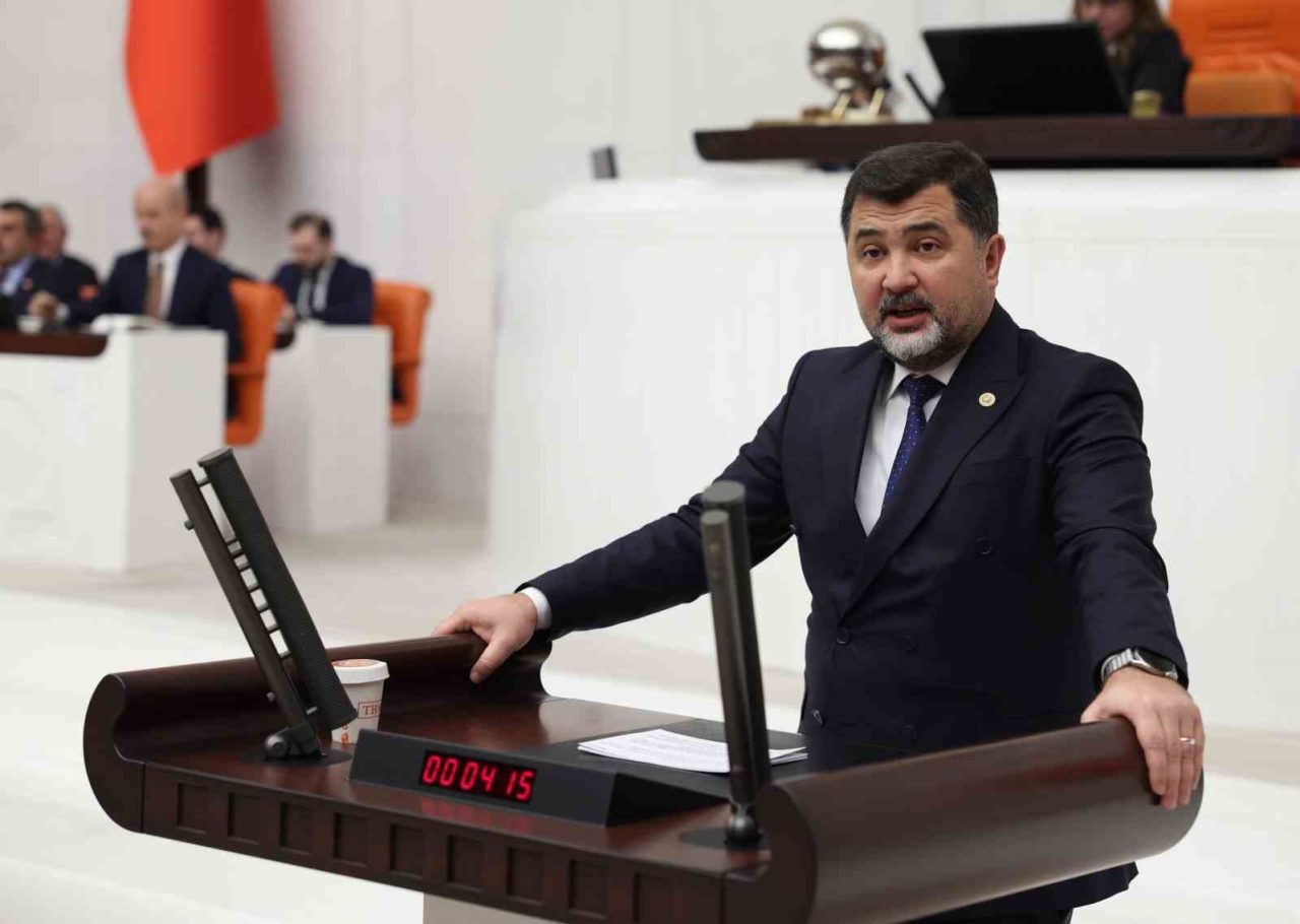 Milletvekili Öztürk “Akçakoca’mızın yarınlarını inşa etme iradesini ortaya koyduk”