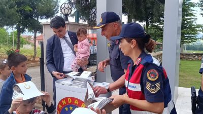 Bilecik’in Pazaryeri ilçesinde düzenlenen anlamlı etkinlikte öğrenciler, jandarmanın hazırladığı özel