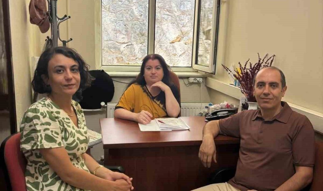 Bilecik’te şehit Polis Memuru Nail Gözütok’un sene-i devriyesi dolayısıyla ailesine
