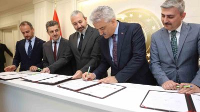 DÜZCE (İHA) – Düzce’de gençlerin milli ve manevi değerlerine bağlı,