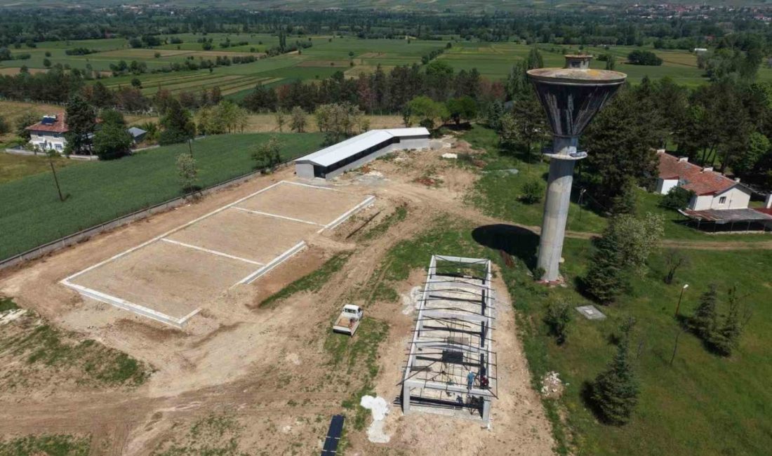 Taşköprü Atlı Turizm Merkezi’nde çalışmalar tüm hızıyla devam ediyor Kastamonu’nun Taşköprü ilçesinde inşa çalışmalarına devam edilen Atlı Turizm Merkezi’nde