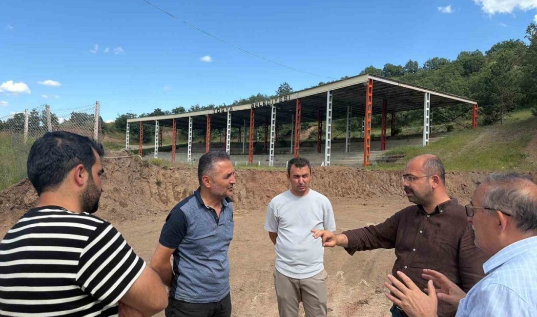 Tosya’da güreş sahasını yenileme çalışmaları sürüyor Kastamonu’nun Tosya ilçesinde güreş sahasının modern, konforlu ve işlevsel hale