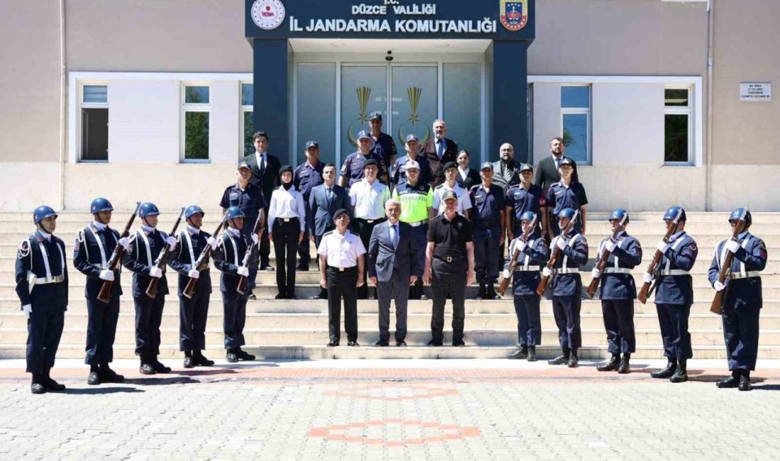 Vali Makas “Fedakarca görev yapan 187 yıllık kuruluş” DÜZCE(İHA) – Düzce Valisi Mehmet Makas jandarma teşkilatının 187. kuruluş