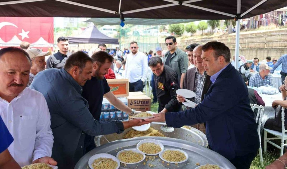 Bilecik Valisi Faik Oktay Sözer, Hıdırellez şenliklerinde vatandaşlarla buluştu. Bilecik