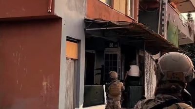 Yalova’da DEAŞ terör örgütüne yönelik düzenlenen operasyonda gözaltına alınan 4