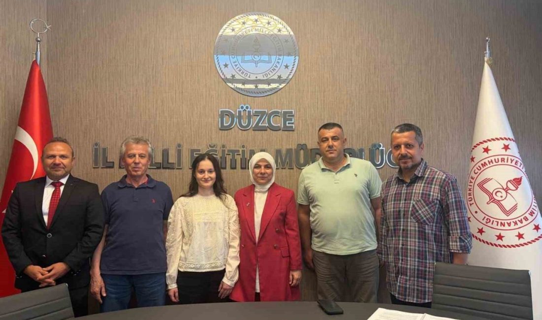 Yaşayan diller ve lehçeler komisyonu toplandı DÜZCE (İHA) – Düzce’de gerçekleştirilen Yaşayan Diller ve Lehçeler Komisyon