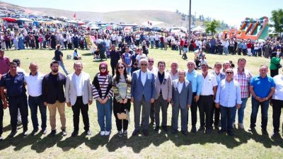 Düzce Valisi Mehmet Makas, Gölyaka ilçesinde bu yıl 89’uncusu düzenlenen
