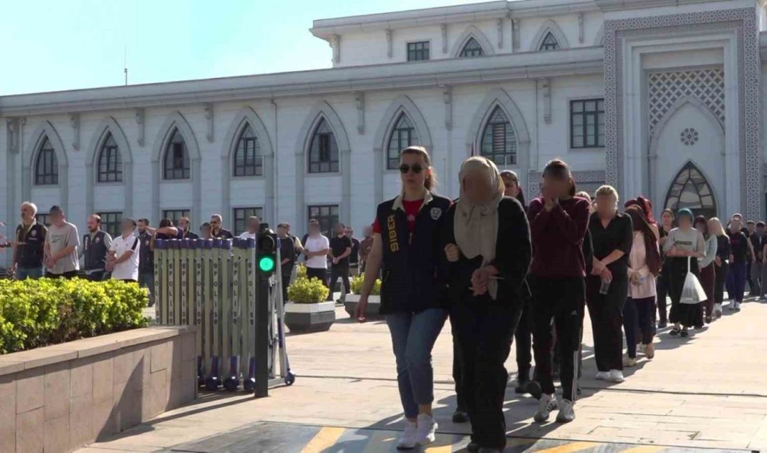 6,6 milyar liralık para trafiğinin 119 şüphelisi adliyeye sevk edildi Kocaeli merkezli 31 ilde düzenlenen operasyonda, kurdukları paravan şirketler üzerinden