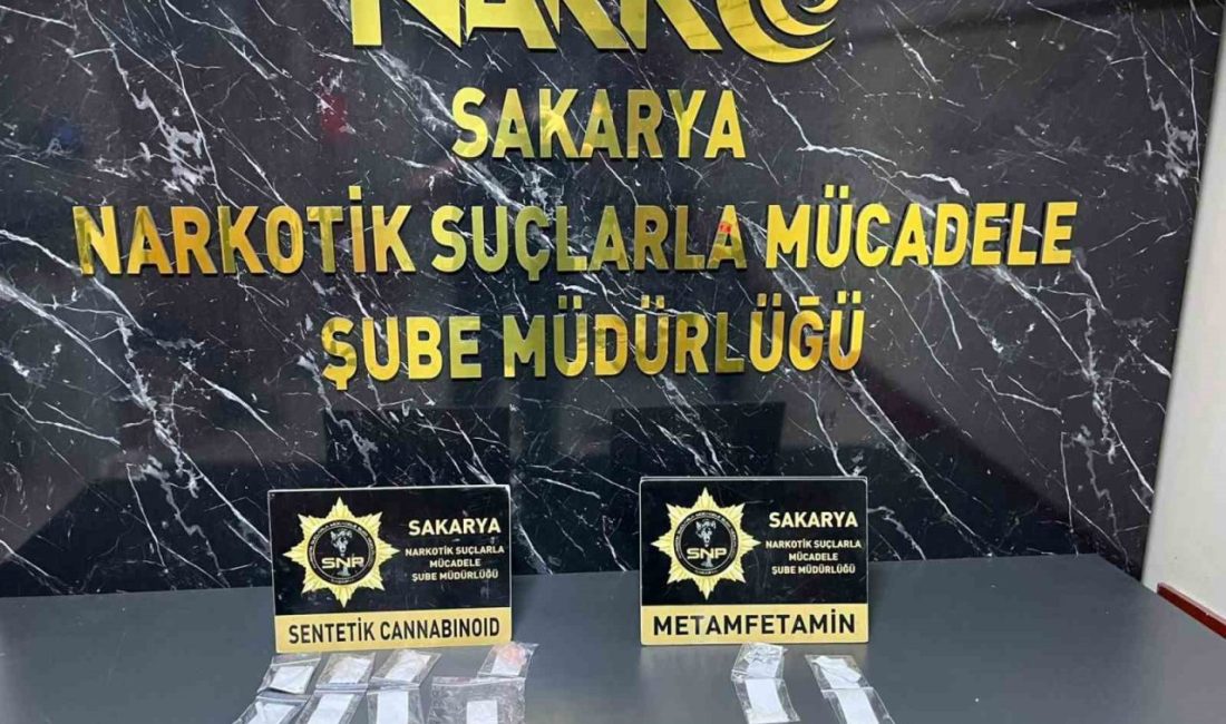 Sakarya’nın Erenler ve Serdivan ilçelerinde polis ekiplerince düzenlenen operasyonda yaklaşık