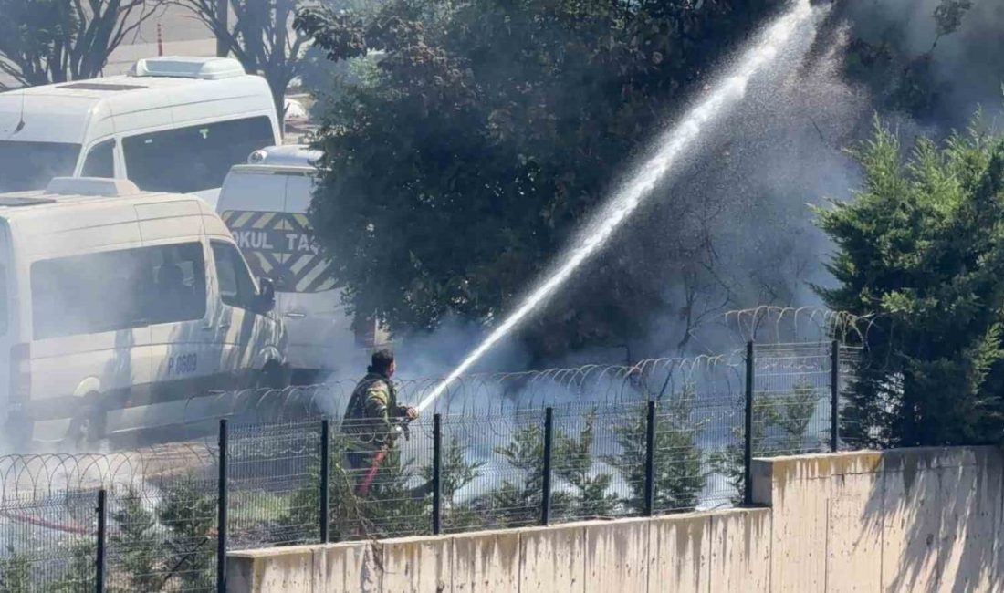 Ağaçlık alanda çıkan yangın büyümeden söndürüldü Kocaeli’nin Gebze ilçesinde ağaçlık alanda çıkan yangın, itfaiye ekiplerinin zamanında