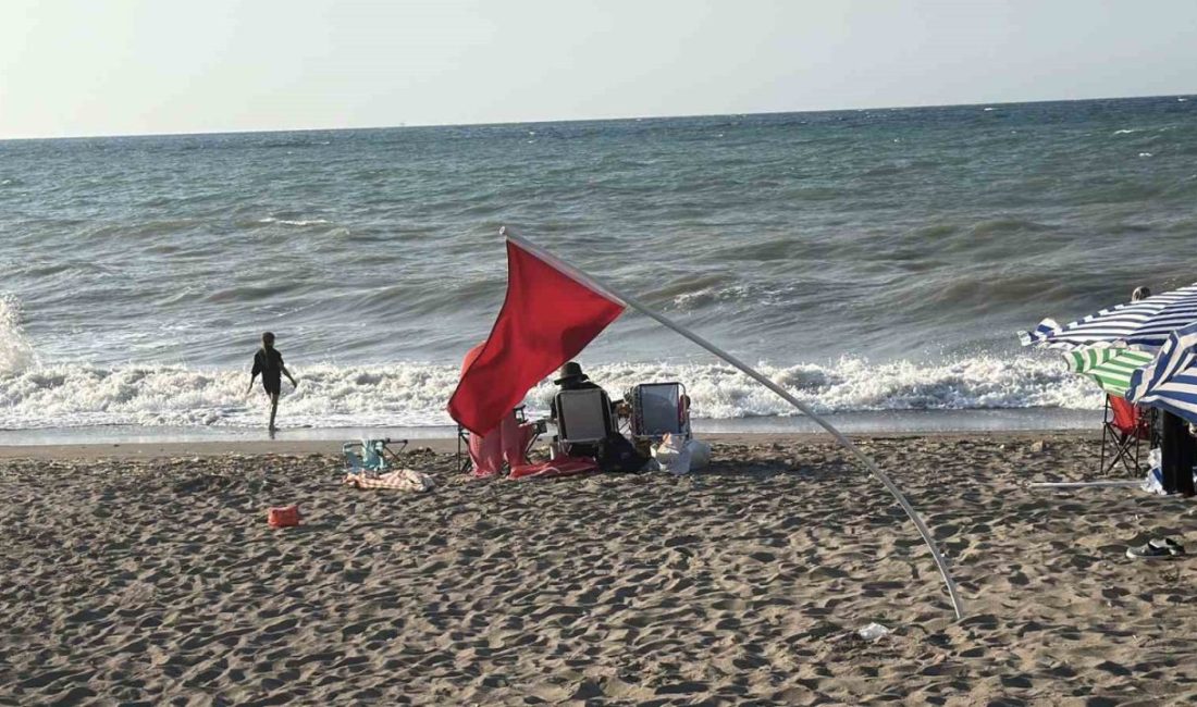 Düzce’nin Akçakoca ilçesinde olumsuz hava ve deniz şartları nedeniyle tüm