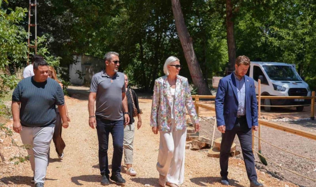 Bilecik Belediye Başkanı Melek Mızrak Subaşı, belediye tarafından Orhangazi Mahallesi