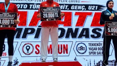 Bilecikli karate sporcusu Tuğba Çürük, Türkiye şampiyonu oldu. Bilecikli Milli