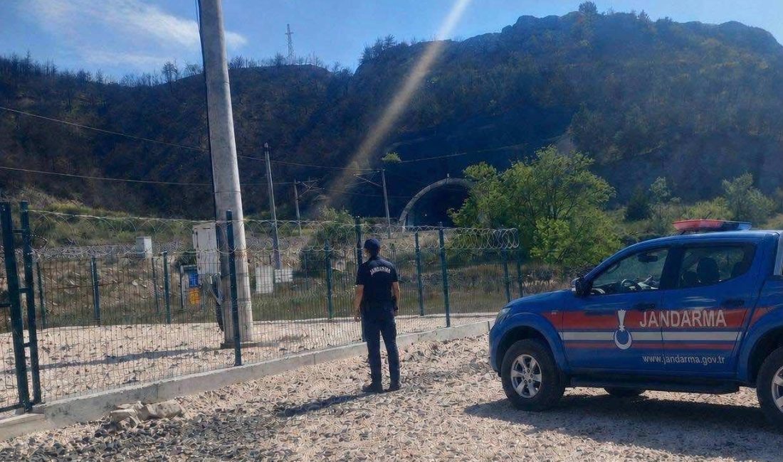Bilecik’te jandarma ekiplerince gerçekleştirilen uygulamalarda 2 bin 775 araç sürücüsü