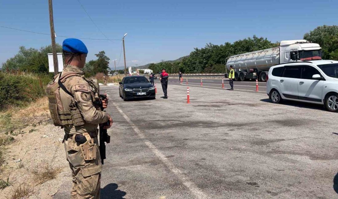 Bilecik’te jandarma ekiplerince gerçekleştirilen geniş çaplı denetimlerde 321 bin 380