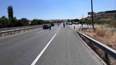 Bilecik’in Bozüyük ilçesinde Yol Kontrol Noktası (YKN) uygulaması kapsamında 445