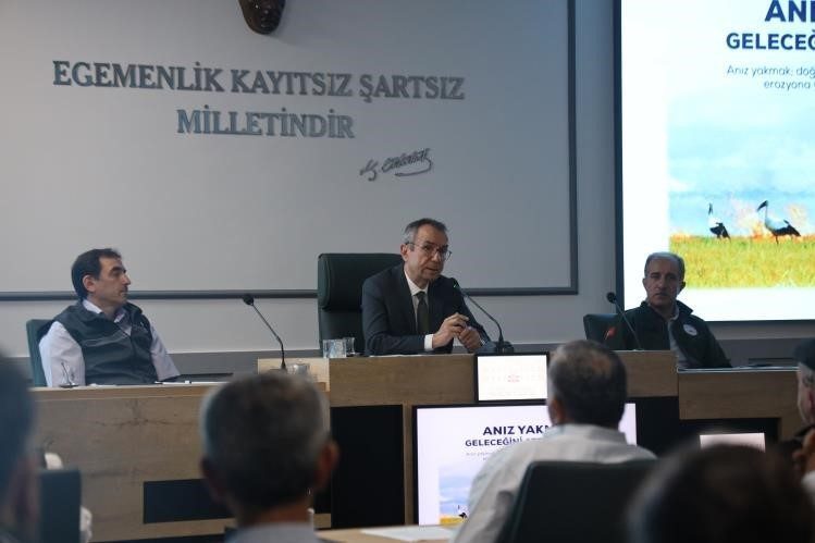 Bilecik’te biçerdöver kontrol hizmetleri ile anız yangınlarının önlenmesine yönelik çalışmalar