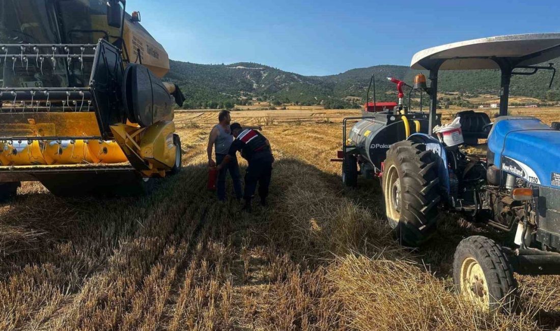 Bilecik’te biçerdöver operatörlerine yangın eğitimi verildi. Bilecik İl Jandarma Komutanlığı