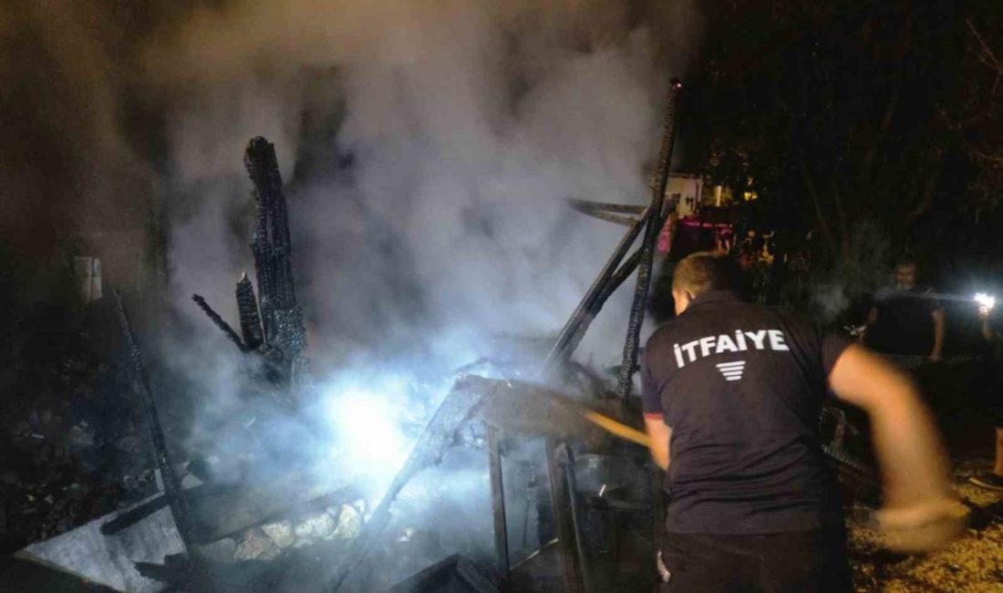 Bilecik’te bir evin yanında bulunan depoda çıkan yangın kısa sürede
