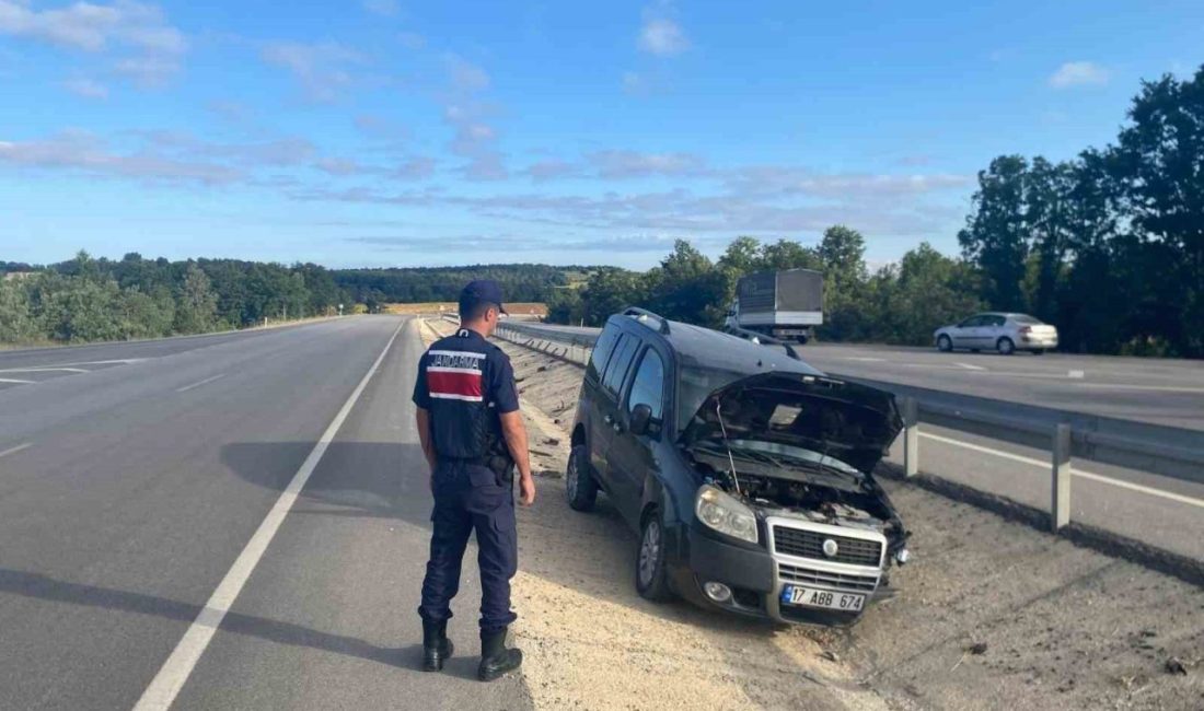 Bilecik’te meydana gelen trafik kazasında 3 kişi yaralandı Bilecik’te seyir halinde kontrolden çıkan hafif ticari araç bariyerlere çarptı,