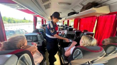 Bilecik’te jandarma ekipleri tarafından yapılan denetimlerde 3 bin 305 şahıs