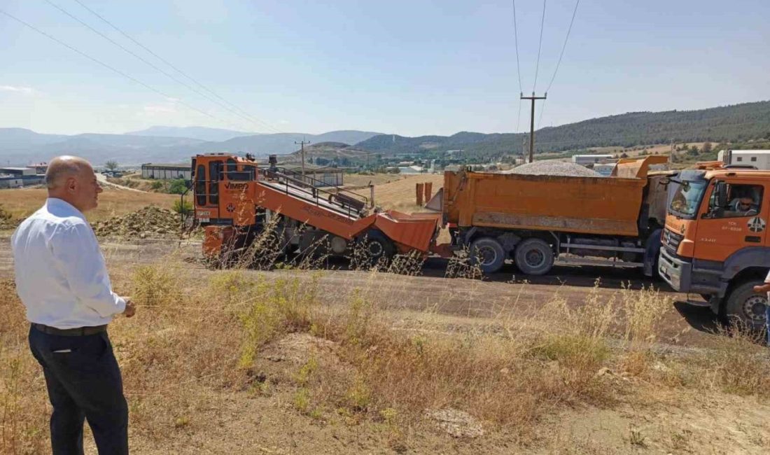 Bilecik’in Osmaneli ilçesinde TOKİ ulaşımında alternatif yolda sathi kaplama çalışmaları
