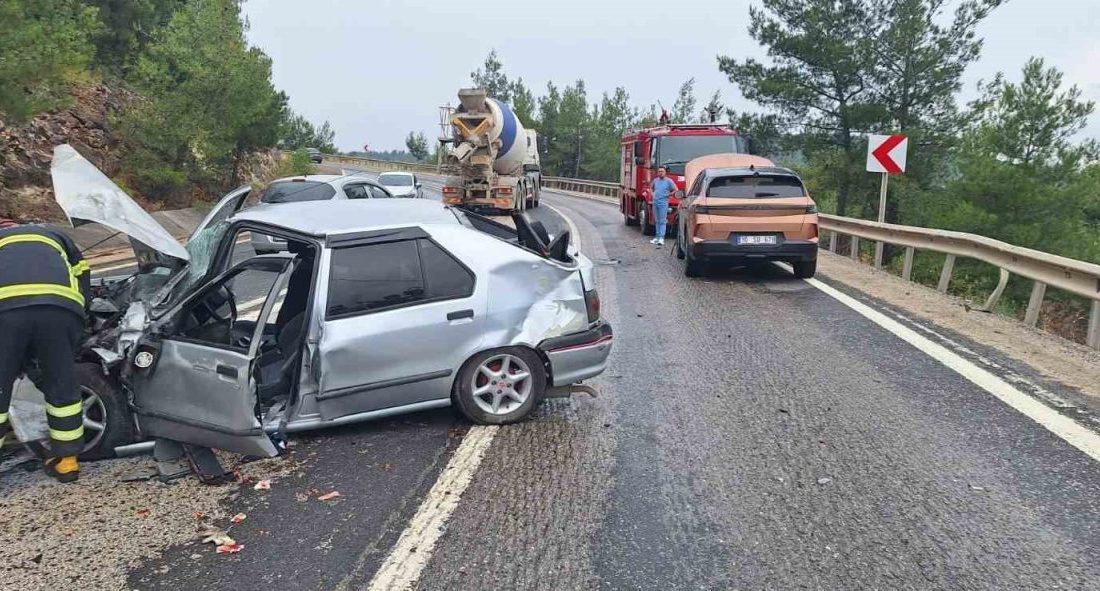 Bilecik’te zincirleme kaza: 2 yaralı Bilecik’te meydana gelen zincirleme trafik kazasında 2 kişi yaralandı. Kaza,
