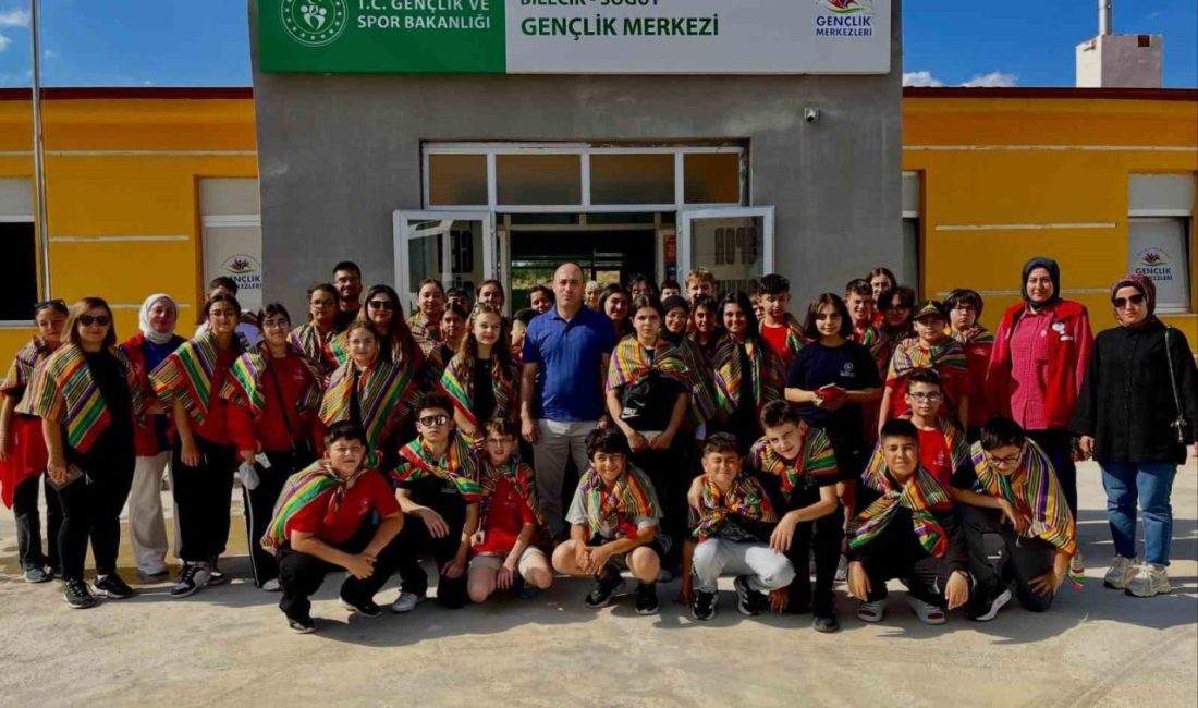 Bilecik’te, “Biz Bir Takımız” projesiyle dostluk köprüsü kazanıldı. Gençlik ve