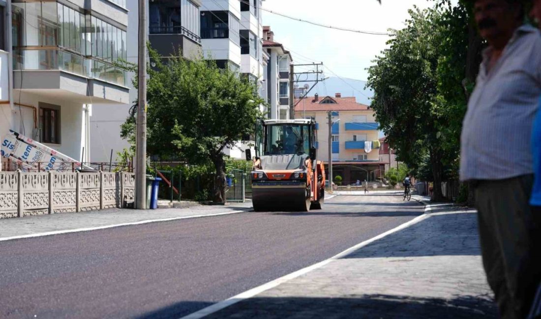 Bolu Belediyesi ekiplerince Aktaş Mahallesi Tunç Sokak ile Sümer Mahallesi