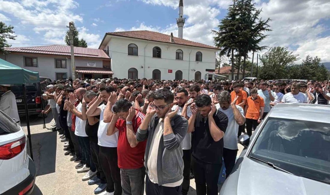 Bolu’da cipin 15 metrelik uçuruma yuvarlanması sonucu hayatını kaybeden Emre