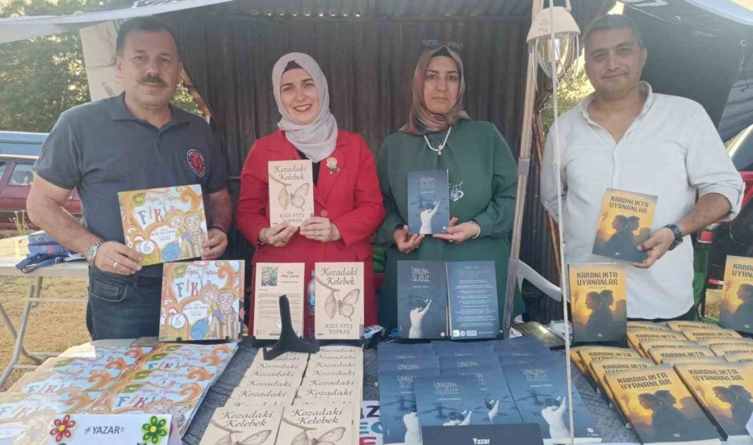Bozüyüklü yazarlar Kınık’ta okurlarıyla buluştu Bilecik’te düzenlenen Karavan Festivali’nde Bozüyüklü yazarlar okurlarıyla buluştu. Bilecik’in Pazaryeri