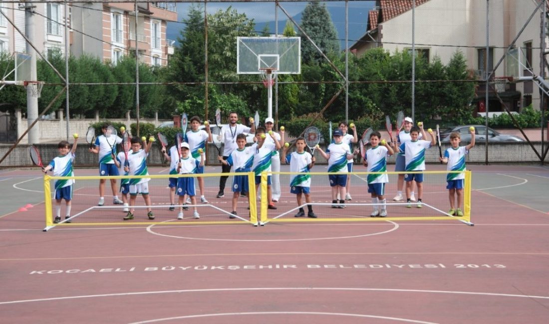 Kartepe ilçesinde çocukların yaz tatilini verimli, sağlıklı ve eğlenceli geçirmeleri