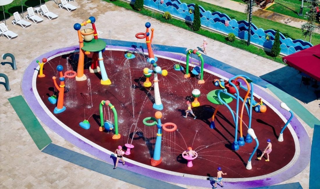 Çocukların yaz rotası Değirmendere Aquapark Değirmendere Aquapark, yaz sezonunda çocukların en çok tercih ettiği eğlence