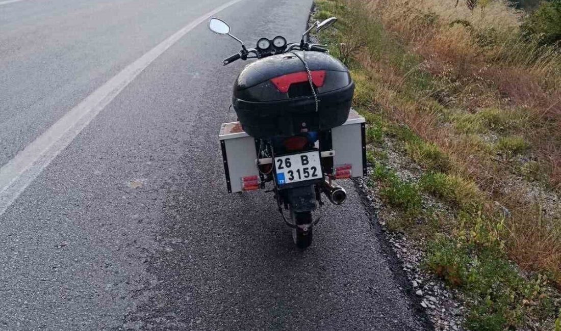 Bilecik’te sürücüsünün hakimiyetini kaybettiği motosikletin yoldan çıkması sonucu meydana gelen
