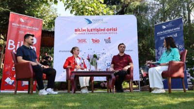 DÜZCE(İHA) – Bilim Kafe’de konuşan Doç. Dr. Emre Tunca, geleceğin