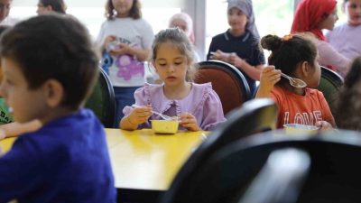 Düzce Belediyesi Çocuk Üniversitesi, her yıl düzenli olarak gerçekleştirdiği ve