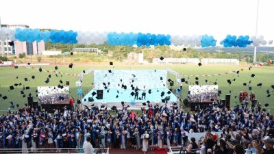 Düzce Üniversitesi tarafından düzenlenen 2025-2026 Akademik Yılı mezuniyet törenleri, meslek