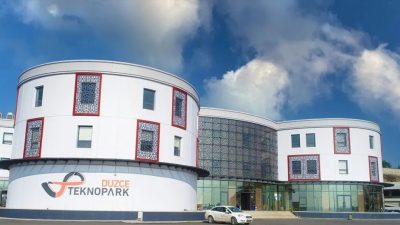 Düzce Üniversitesi koordinatörlüğünde ve Düzce Teknopark ortaklığıyla hazırlanan “EDUVENTURE” projesi,