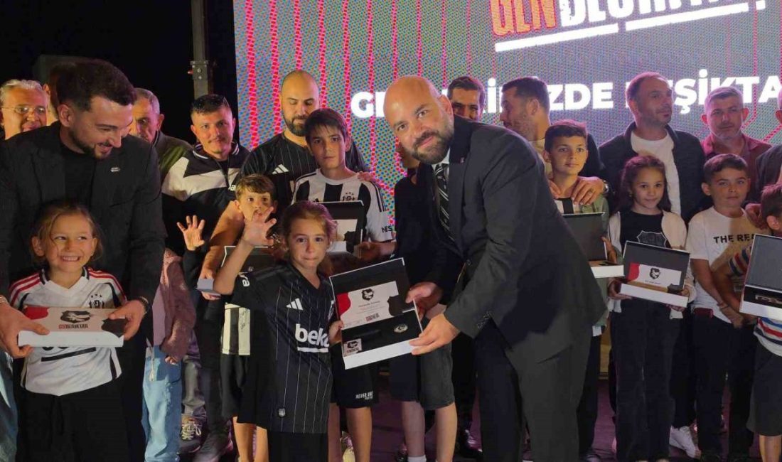 Beşiktaş’ın 18 yaş altındaki taraftarlarına kulüp üyeliğinin kapılarını açan GenBeşiktaş