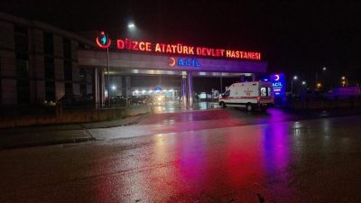 Düzce’de tarladan dönen, “patpat” olarak tabir edilen tarım aracının devrilmesi