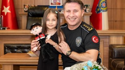 Bilecik’te gazi kızına yunus polis bebeği hediye edildi. Bilecik İl