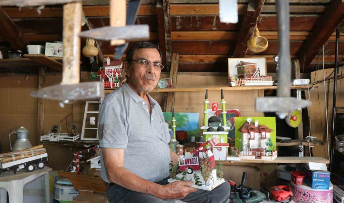 Bolu’da yaşayan 71 yaşındaki emekli memur Celal Ozan, atık malzemeleri