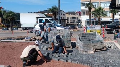 Kandıra, yapımı devam eden kent meydanı ile modern yaşam alanına