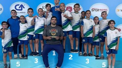 Kartepe Belediyespor Güreş Takımı, Ankara’da düzenlenen Minikler Güreş Türkiye Şampiyonası’nda